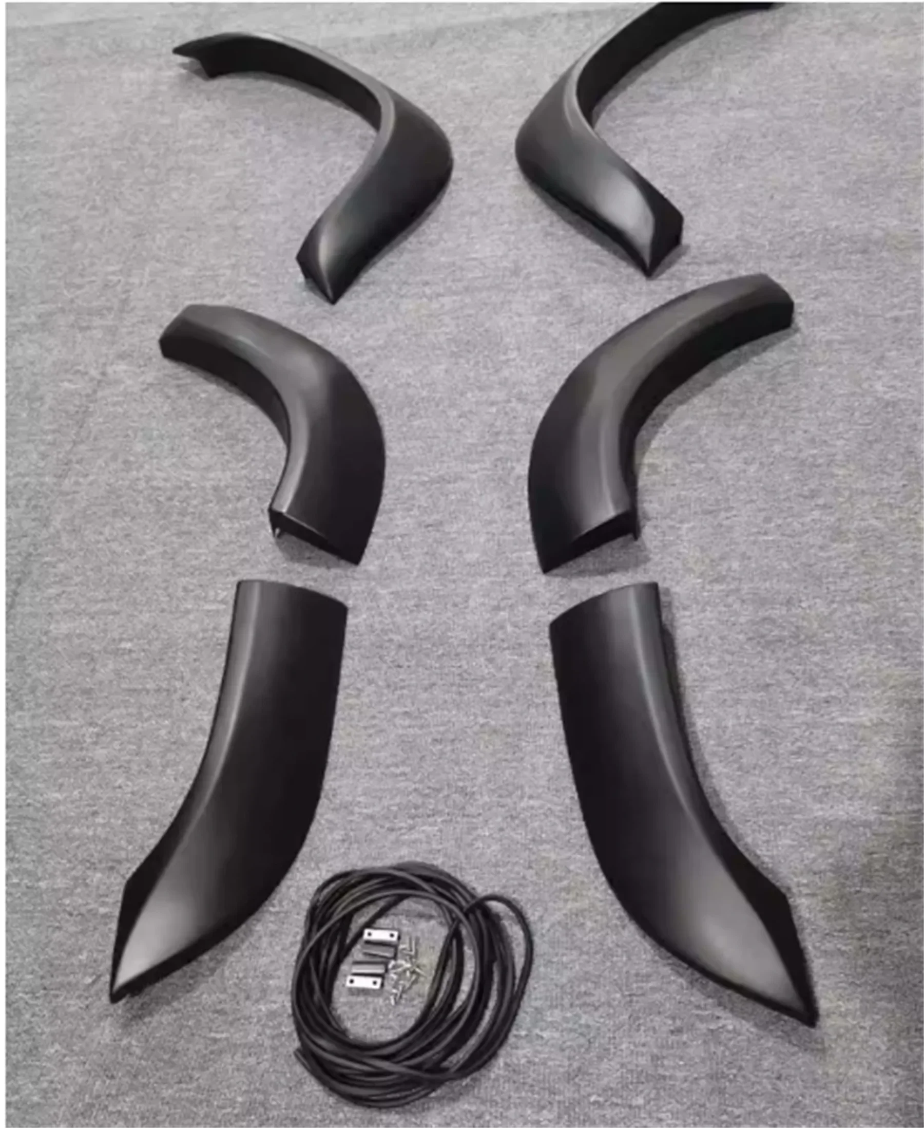 Car Fender Flares Arch Wheel Eyebrow Protector Mudguard Sticker for Mitsubishi leopaard