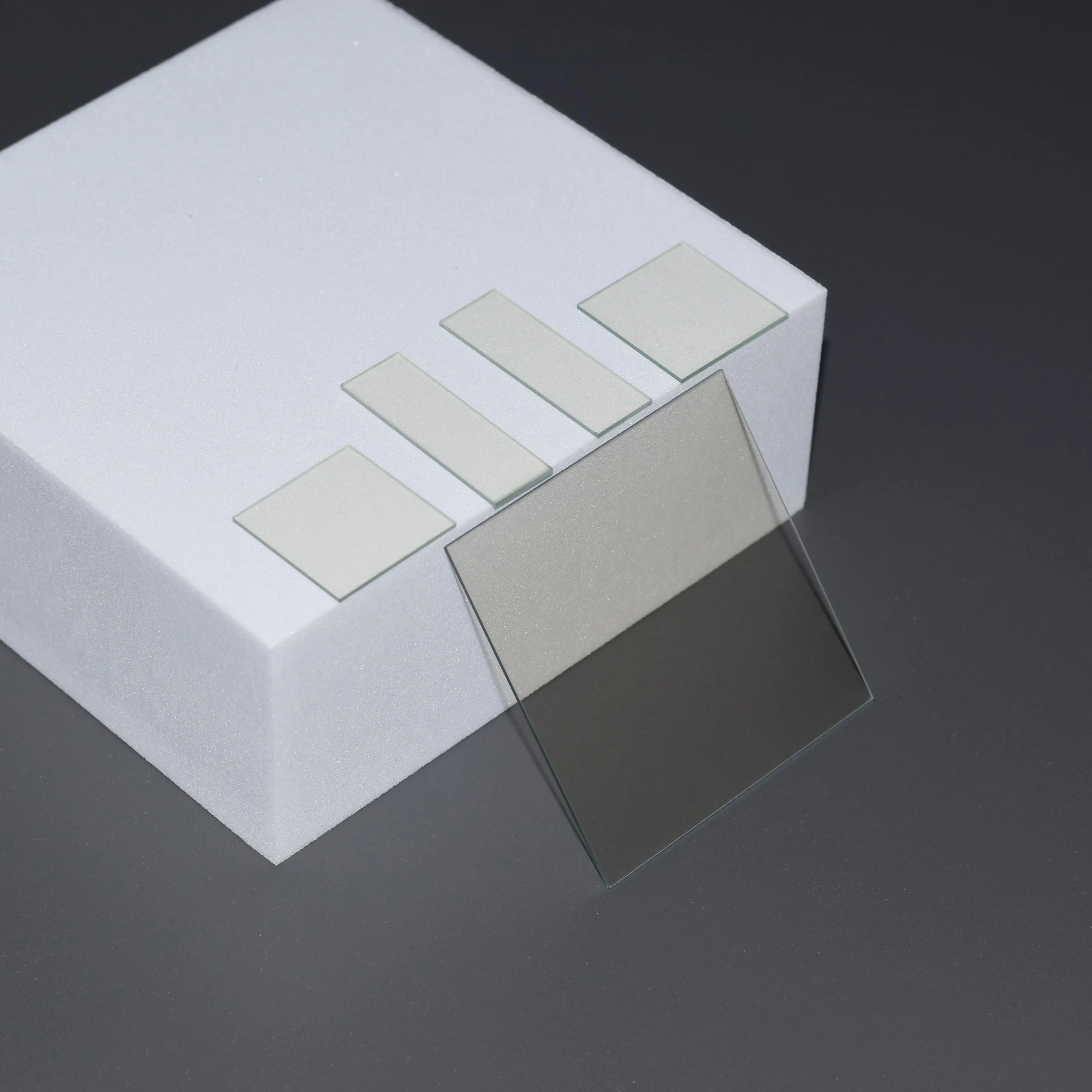 High Temperature Reisistence ITO Coated Borosilicate Glass Sheet Borosilicate 3.3 Glass with ITO Coating Conductive Glass
