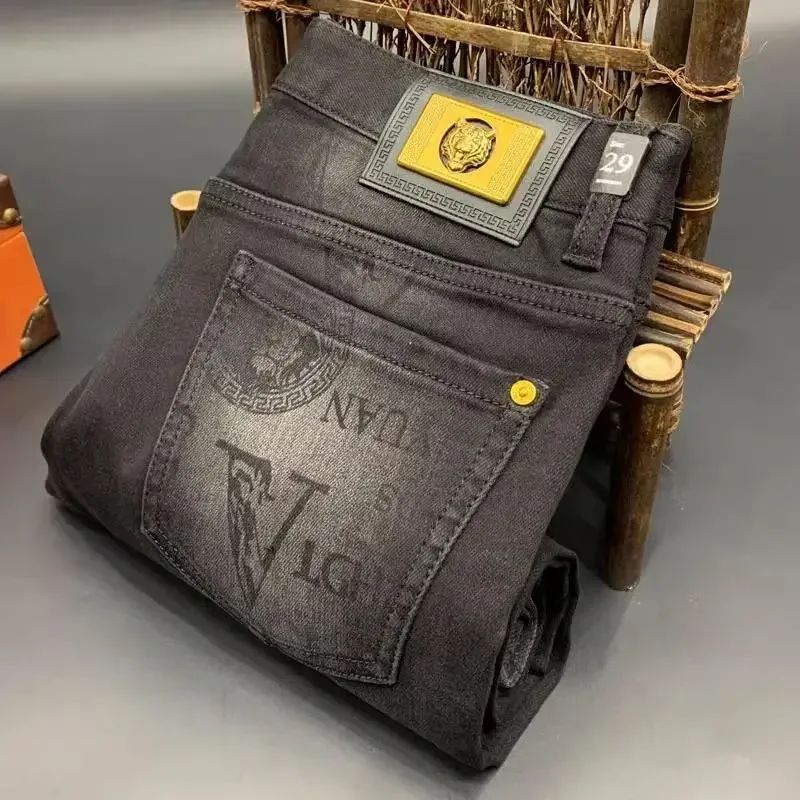 جينز رجالي ضيق عصري مطبوع عالي الجودة سروال دينم أنيق للتخسيس للرجال نمط جديد 2025 بنطلون صغير للقدمين #1