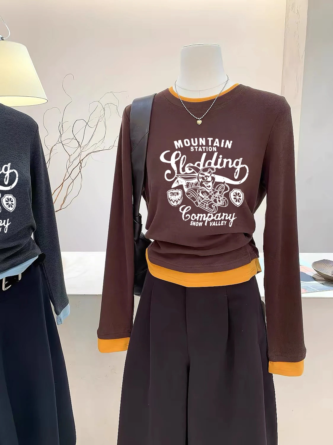 Retro American Hot Girl Color Block round Neck Long Sleeve Slim Fit Printed T Shirt Women Autumn Winter New Style Cotton Top