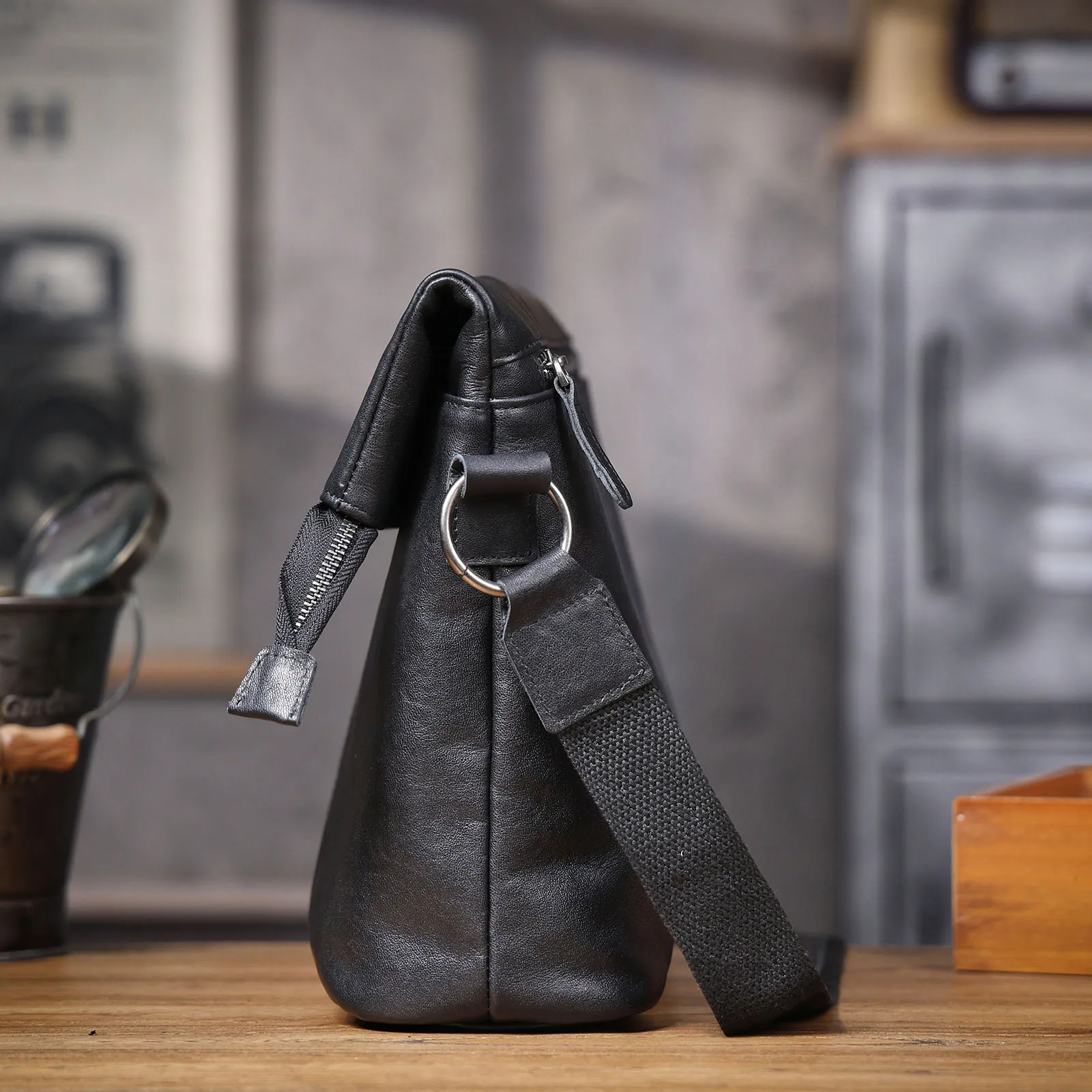 Echte Leder-Umhängetasche für Herren, Crossbody-Laptoptasche, einfache Rindsleder-Tasche aus pflanzlich gegerbtem Leder, modisch und lässig – Detail 10
