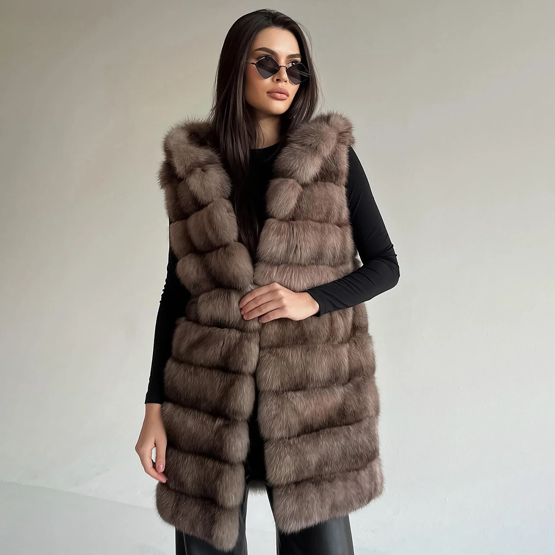 Fashion New Women Real Fox Fur Vest Luxury Genuine Natural Fur Long Gilets Hooded Winter Waistcoats Warm Thick Overcoat