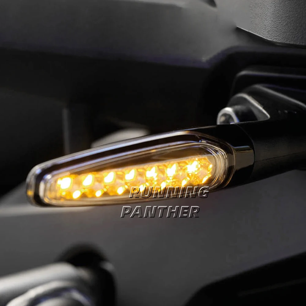 New motorcycle part LED indicator light fluid steering suitable FOR Street Triple R RS Speed Triple 1200 RS Tiger 765 900 ﻿New