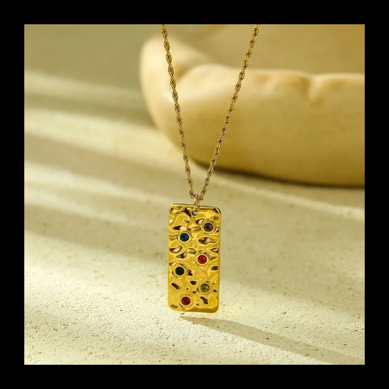 جديد INS نمط المشاهير على الإنترنت مع لون الماس التيتانيوم 18K الذهب التيتانيوم الصلب قلادة ضوء الفاخرة تنوعا المطرقة Desi #3