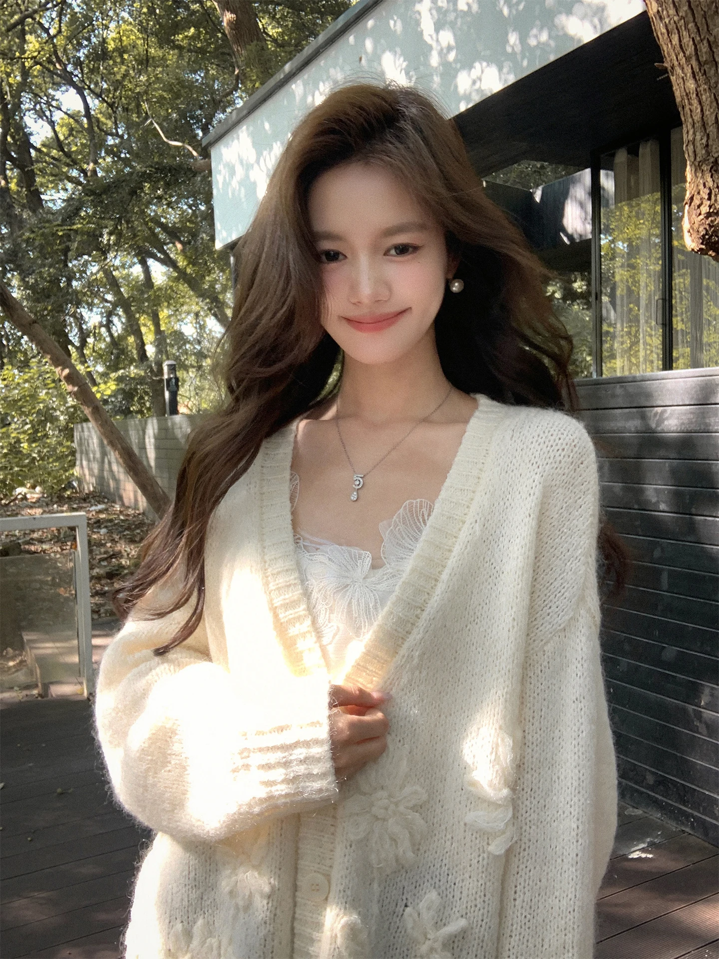 

Женский кардиган Ele Lazy Large: модный весенний свитер из смесовой ткани (кашемир, полиэстер, нейлон, шерсть) с V-образным вырезом и длинными рукавами