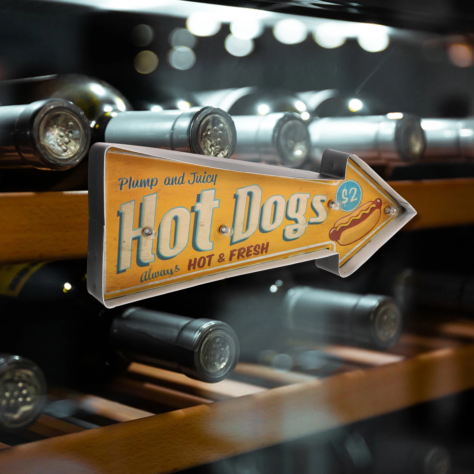 

Hot Dog Sign Retro Style Light Board Wall Decor Yellow Direction Lighting Man Stylish Durable Decorative Effect