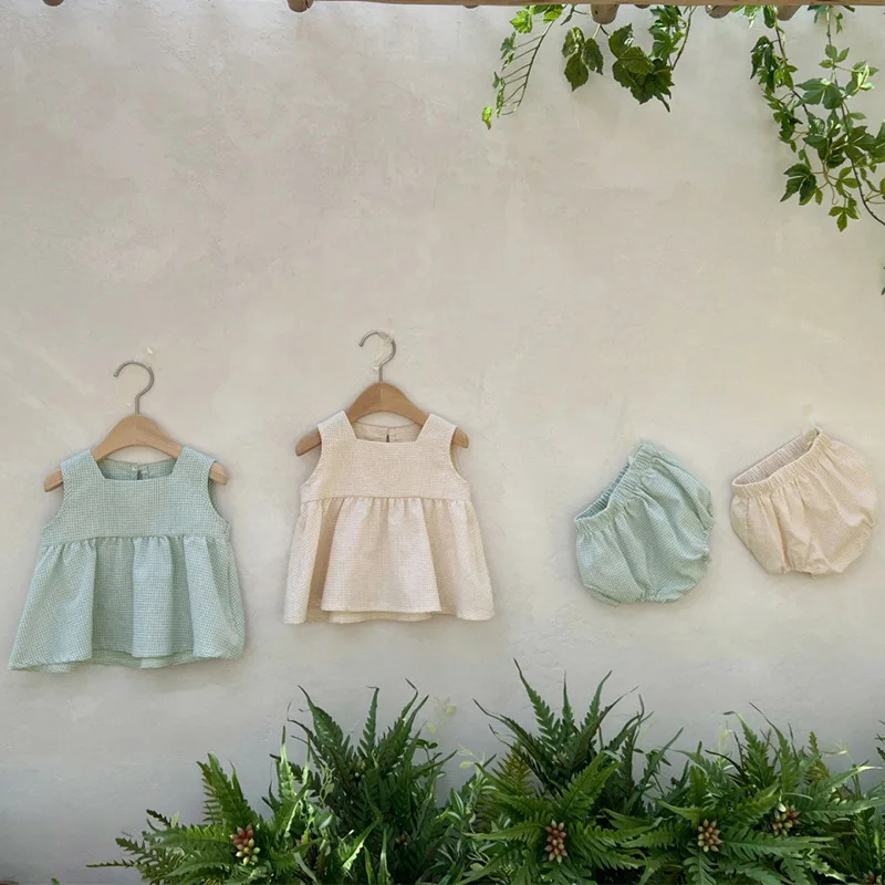 2026 Summer New Baby Sleeveless Clothes Set Infant Girls Cute Plaid Vest Tops + Pp Shorts 2pcs Suit Toddler Cotton Outfits