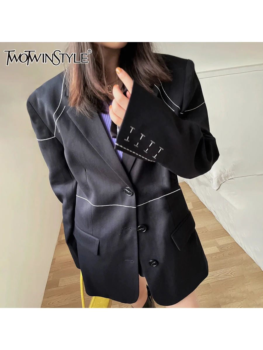 TWOTWINSTYLE Solide Lose Beiläufige Blazer Für Frauen Kerb Kragen Langarm Patchwork Einreiher Mäntel Weibliche Mode Neue