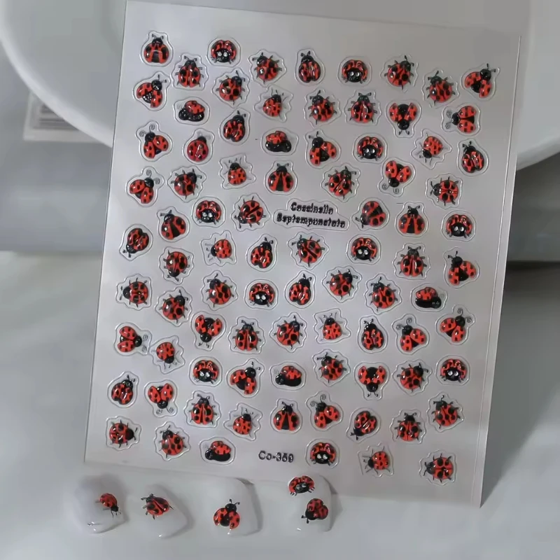 1pc 5D エンボス加工カブトムシ科ネイルアートステッカー自己粘着デカールミックスデザイン昆虫ネイルかわいい夏のネイルアクセサリー
