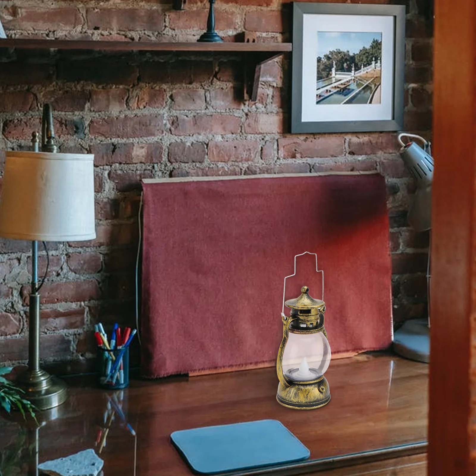 

Retro Lantern Vintage Decorative Lamp Plastic LED Powered Portable Home Bar Coffee Shop Scene Layout