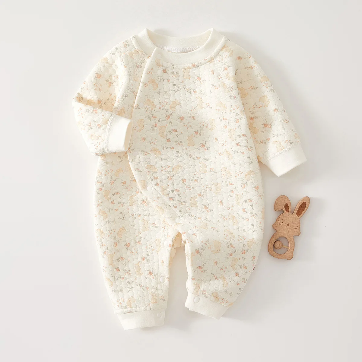 Baby onesie warm spring and autumn padded autumn clothes newborn clothes baby out Romper thickened winter suit