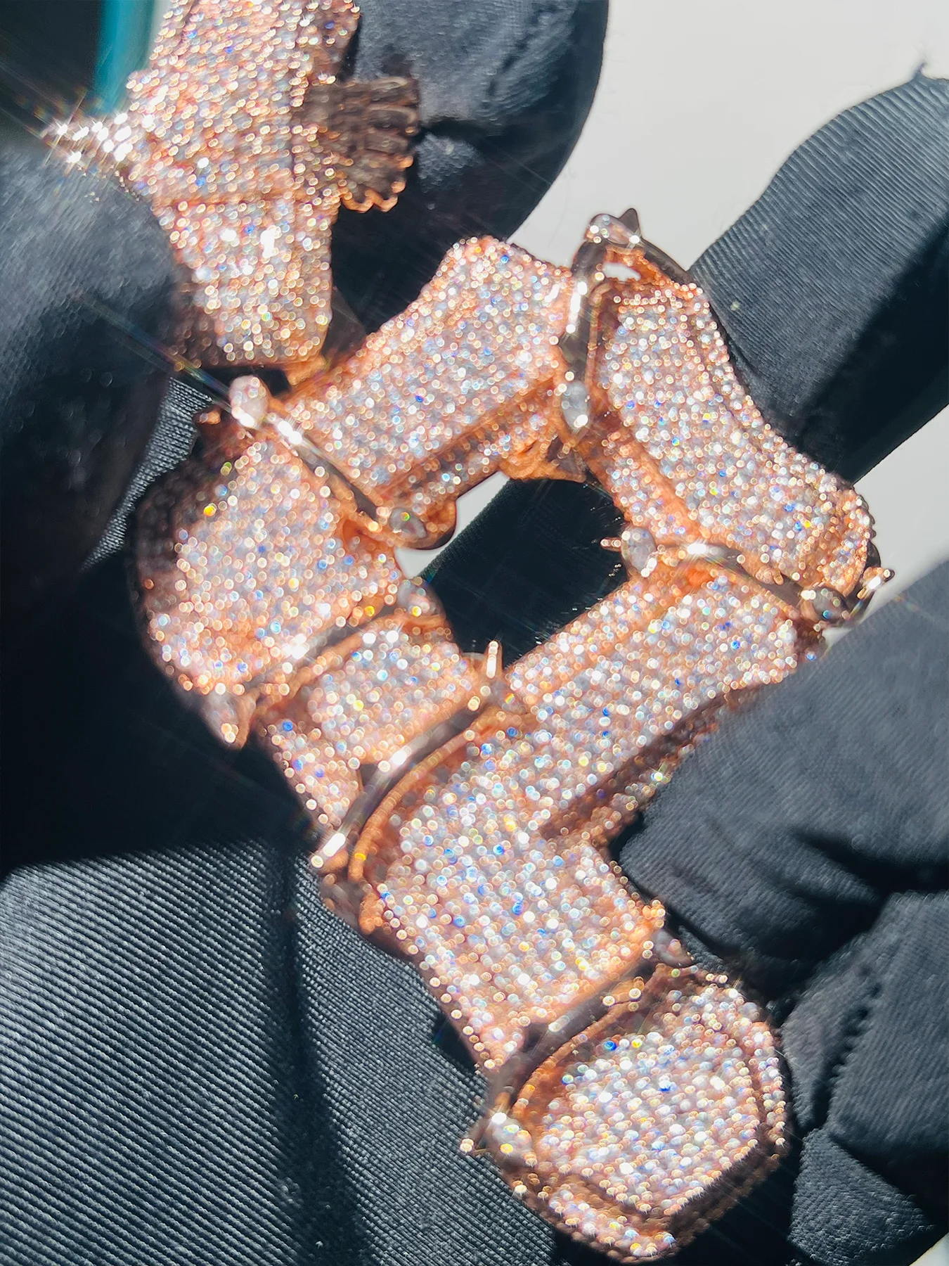 VVS Iced-out Full Diamond Rectangular Letter P Pendant, Geometric Link Design, Sparkling Gems, Hip-hop Jewelry Pendant,