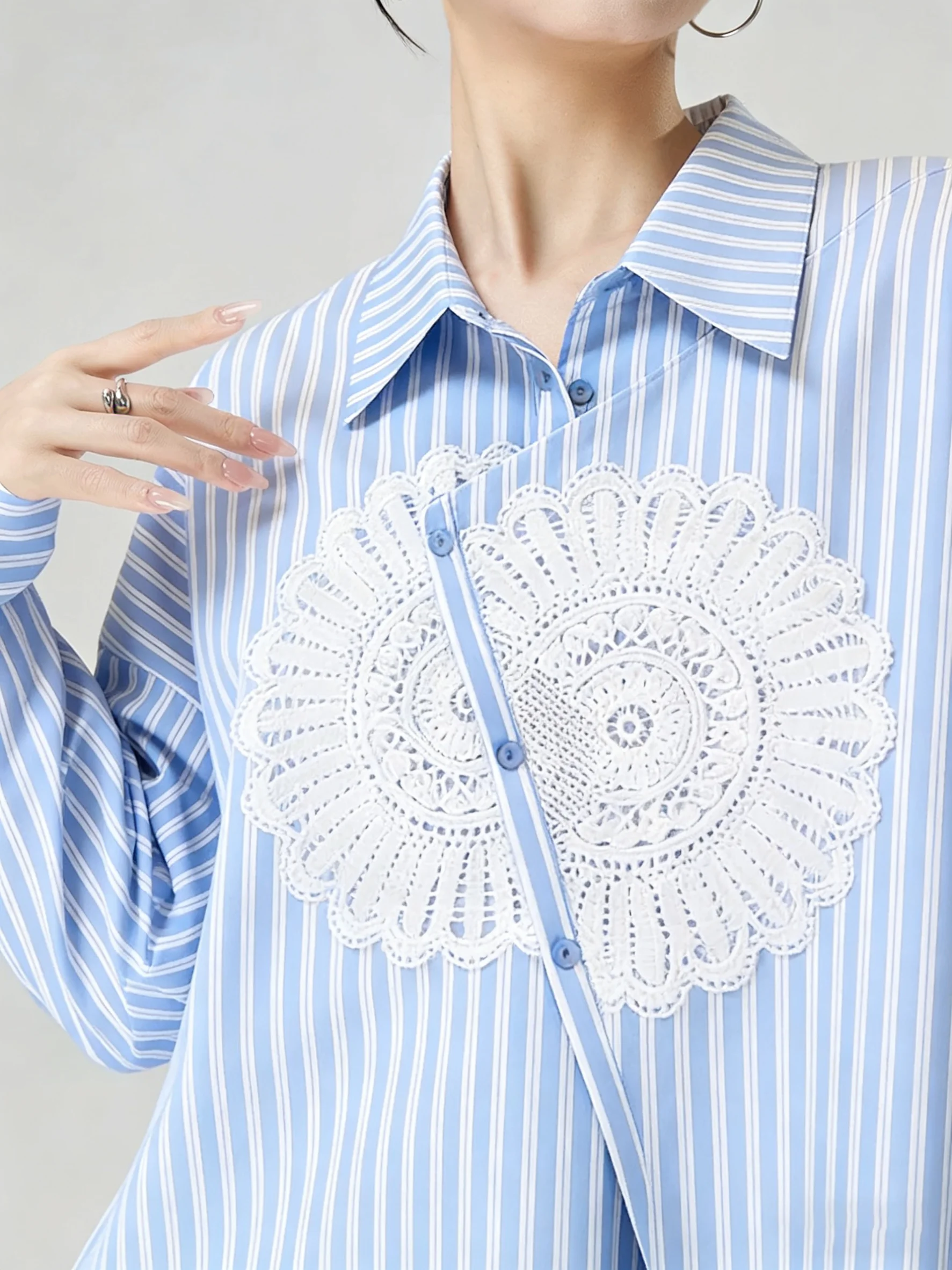 

Ele Lace Splice Striped Long Sve irt Women's Sle Casual Loose Fit Polyester Blend Spring 2026 New Arrival