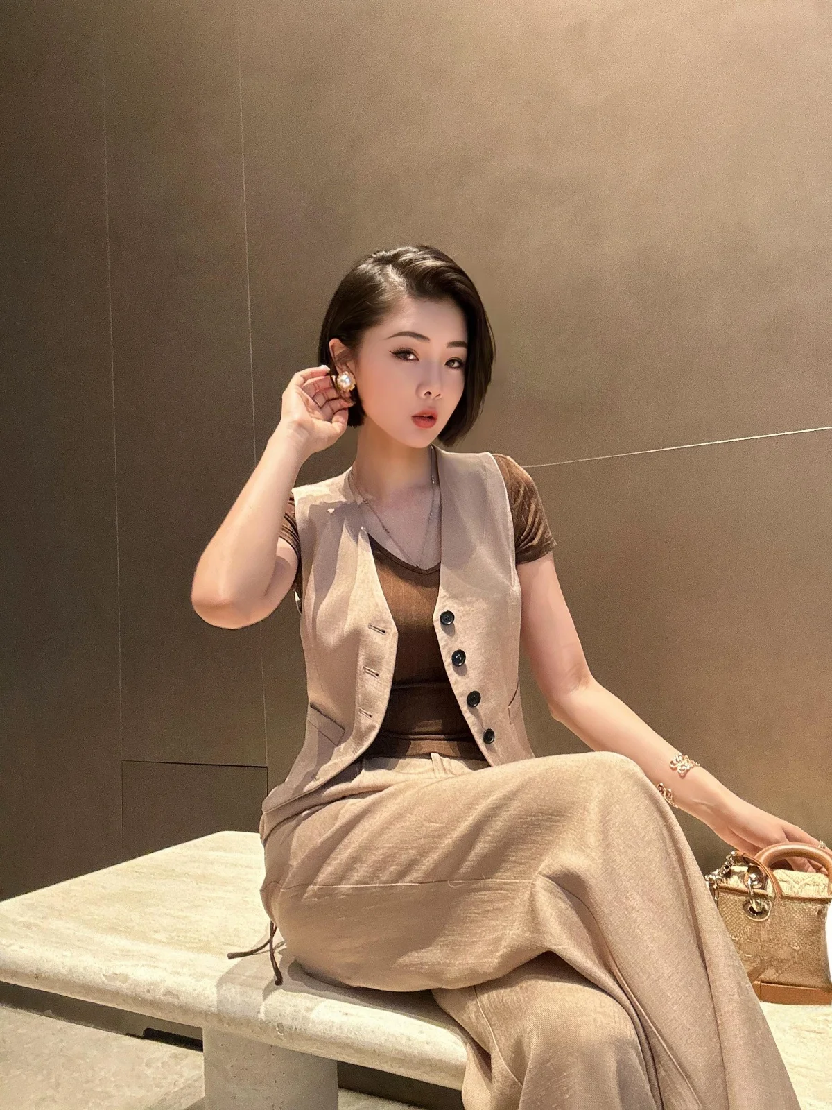 

XULU оригинальный летний ацетатный костюм с приталенной талией, жилет с высокой талией, широкие брюки, комплект из двух предметов, Faionable Wo...