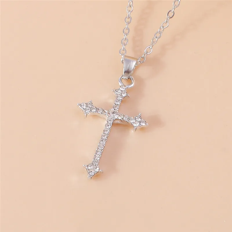 Schillernde Zirkon Kristall Kreuz Halskette für Frauen Männer Gothic Punk Hip Hop Jesus Kruzifix Anhänger Halskette Christian Party Schmuck – Detail 4