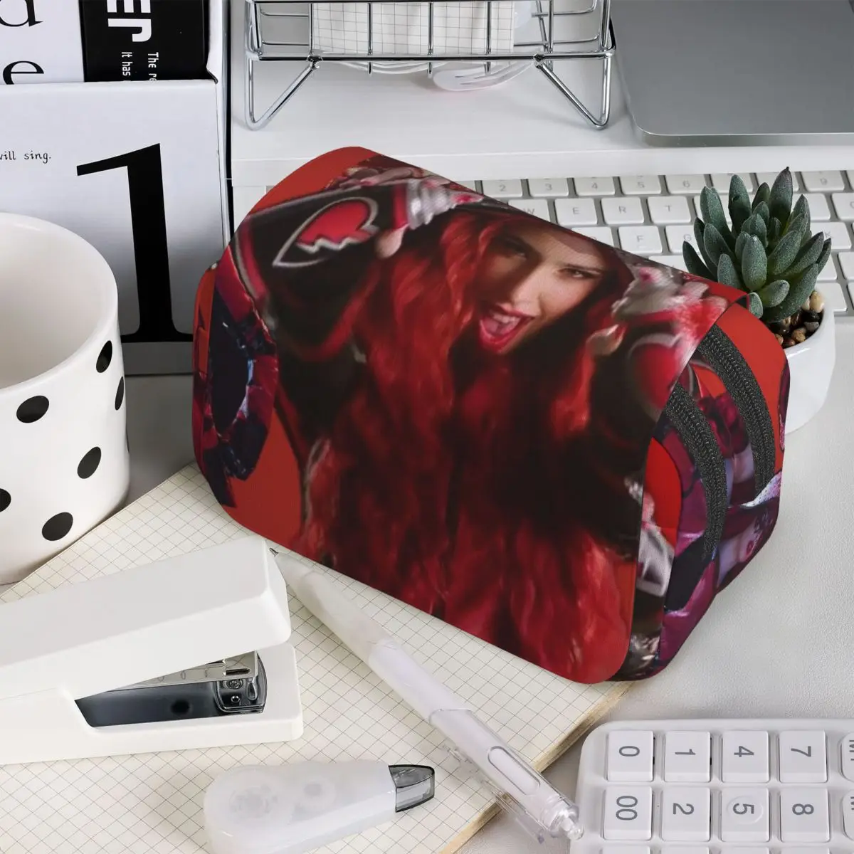 

Пенал для карандашей Descendants The Rise Of Red Accessories, подарок для студентов, коробка для ручек, сумка для канцелярских принадлежностей, сумка-держатель для ручек