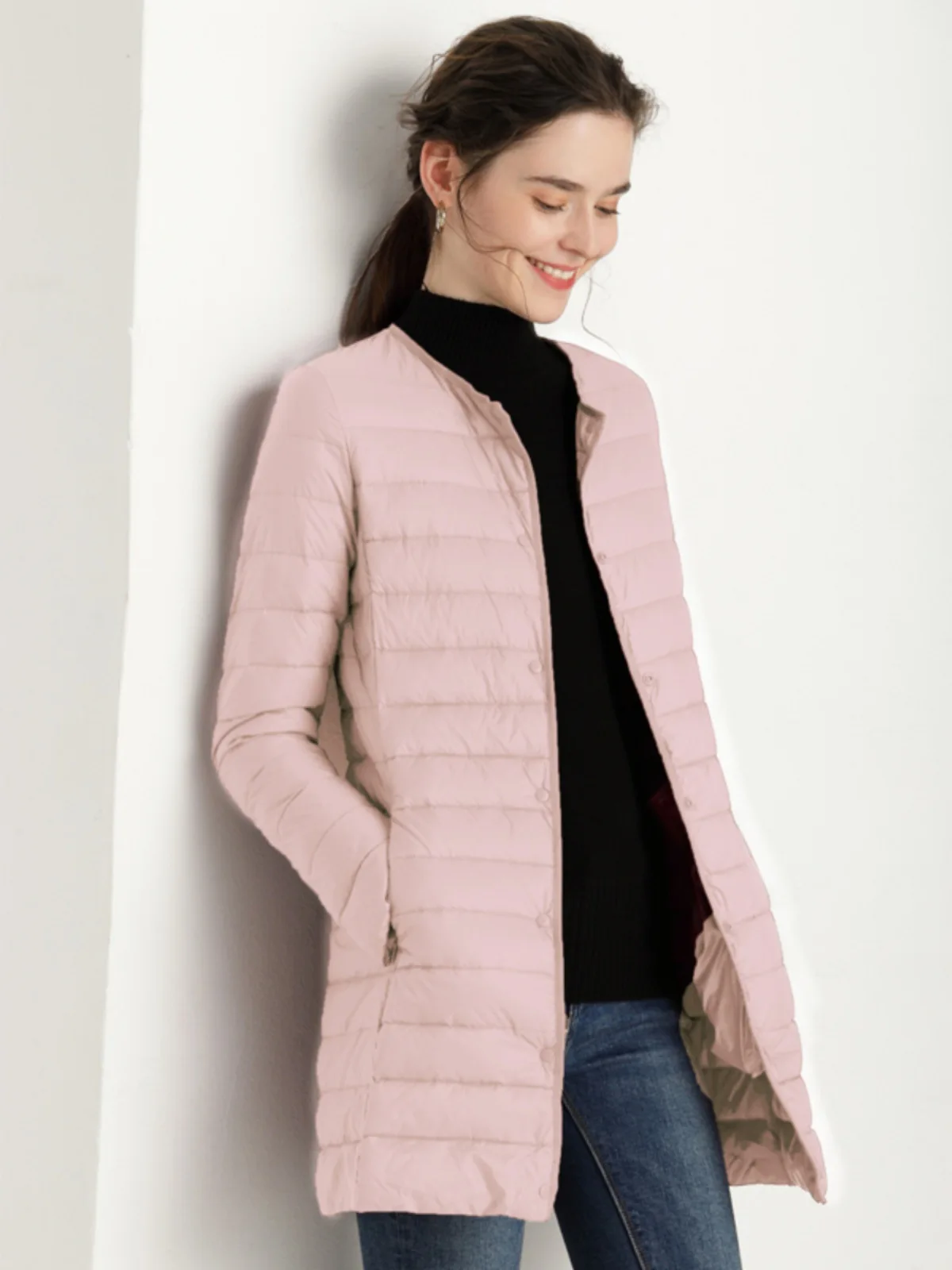 منتفخ أنيق متوسط الطبقة. هذا معطف خفيف الوزن ومتوسط الطول مع رقبة مغرفة مثالي للطبقات. مقاسات كبيرة. #4