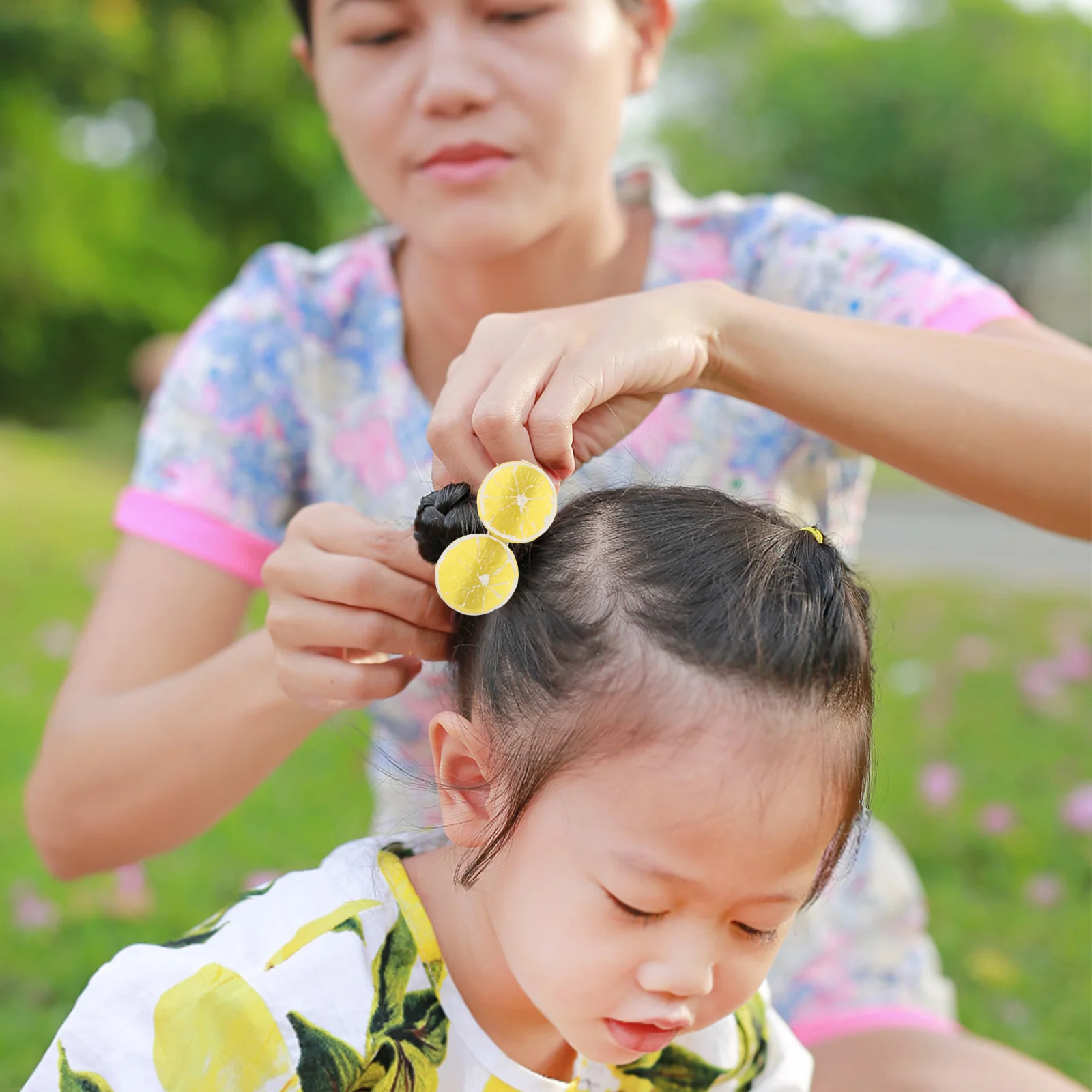 

5Pcs Fruit Themed Hair Clips Add Whimsy to Your Look Secure Hold for Active Movements and Styling Lemon Claw Clip
