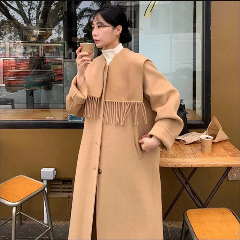 

Chic Fall Winter Retro British Style Woolen Coat O Neck Tassel Scarf Single Breasted Long Jacket Black Khaki Overcoat for Women