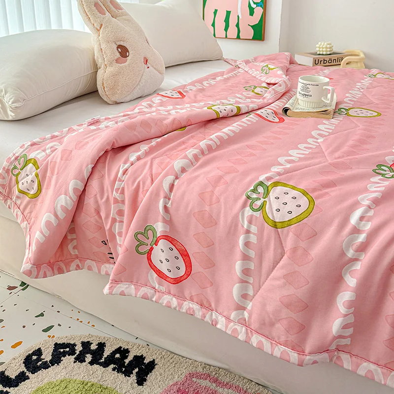 Strawberry Summer Quilt Japanese Style Pink Cute Cartoon Fruit Air Conditioning Quilt Skin-friendly Breathable Thin Blanket