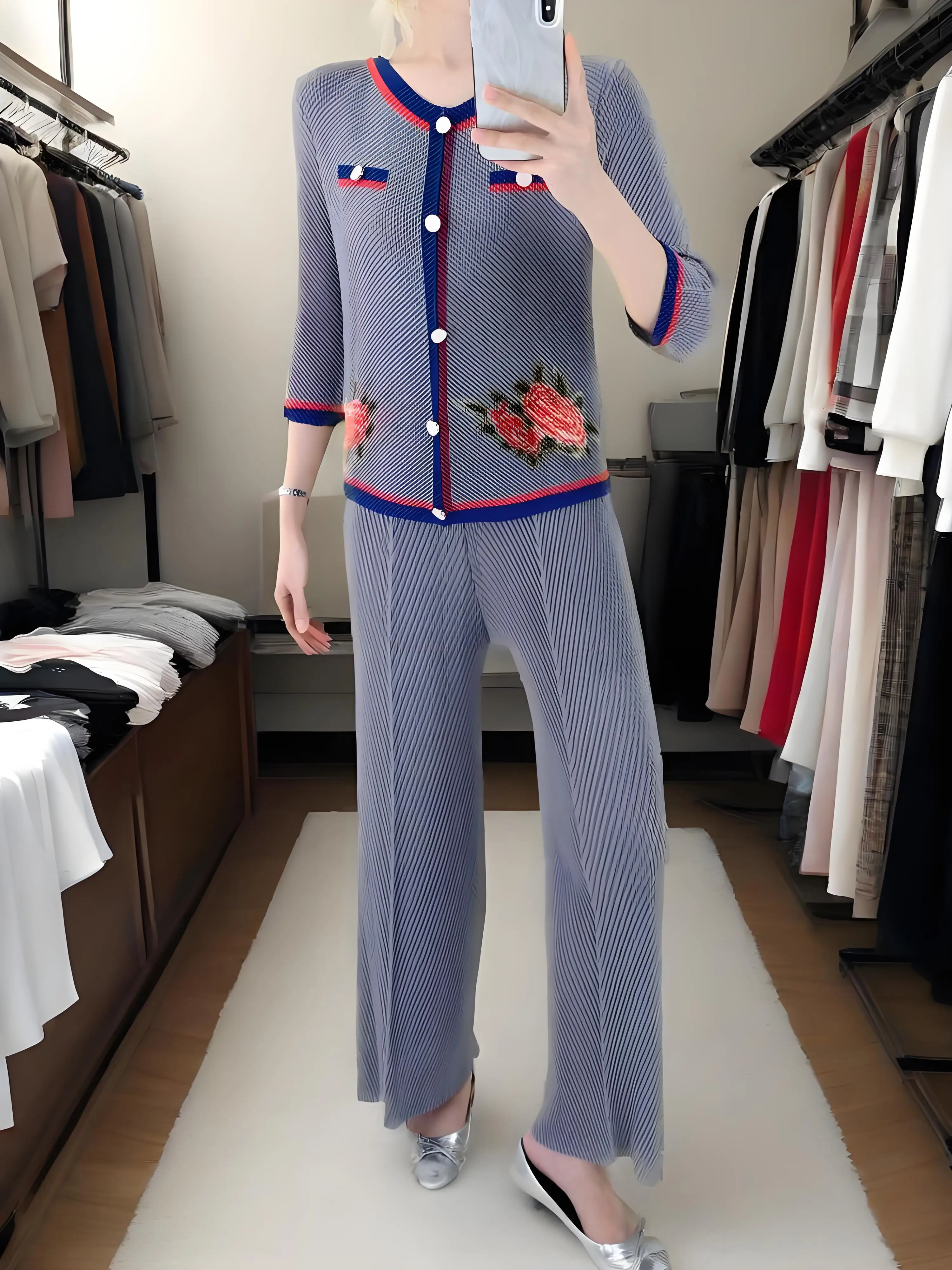 

Miyake Summer Women's Casual Suit Fashionable, Comfortable, Simple and Elegant, Slim and Thin, High Elastic Two-piece Set
