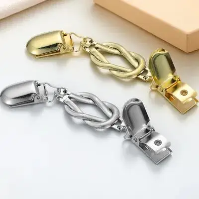 

2Pcs Retro Cardigan Clips Vintage Sweater Shawl Clasps Chic Clothes Pins Decorative Breastpins for Women Clothing
