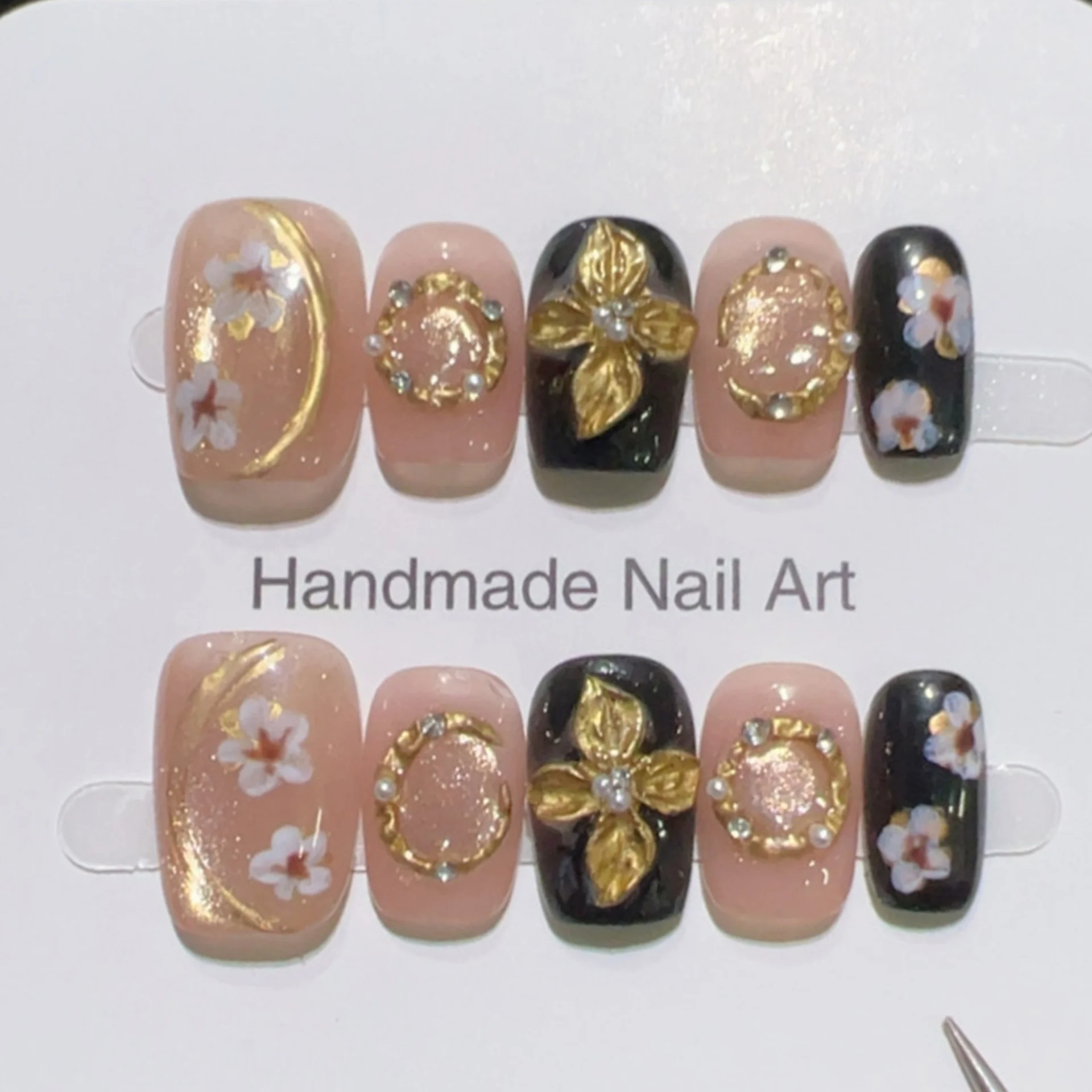 10 قطعة فتاة حار اليدوية رسومات أظافر صناعية أورورا الملونة قصيرة مربع اضغط على الأظافر نصائح الماس وهمية مسمار مجموعة الباليه مانيكير