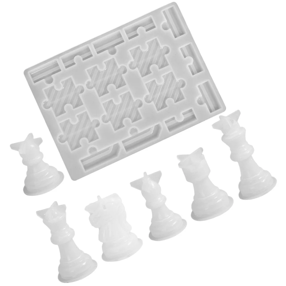 Chess Mold DIY Glue and Card Party Leisure Puzzle Board Game Gifts to Teenagers Chocolate White Silica Gel