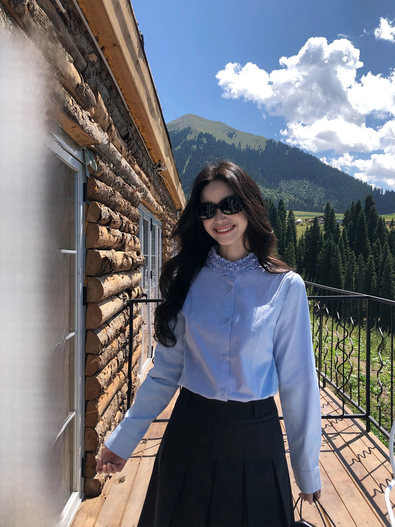 Pusumede Grey Garden Long Sleeve Casual Shirt Women's Simple Style Commute Cotton Shirt with Wood Grain 