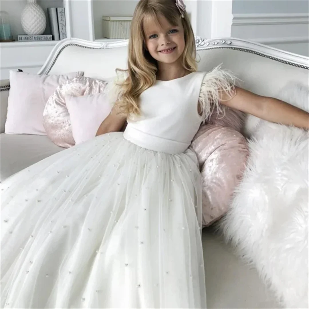 Customized Flower Girl Dresses White Pearl With Bow Feather Shoulder Sleeveless For Wedding Birthday Party Holy Communion Gown