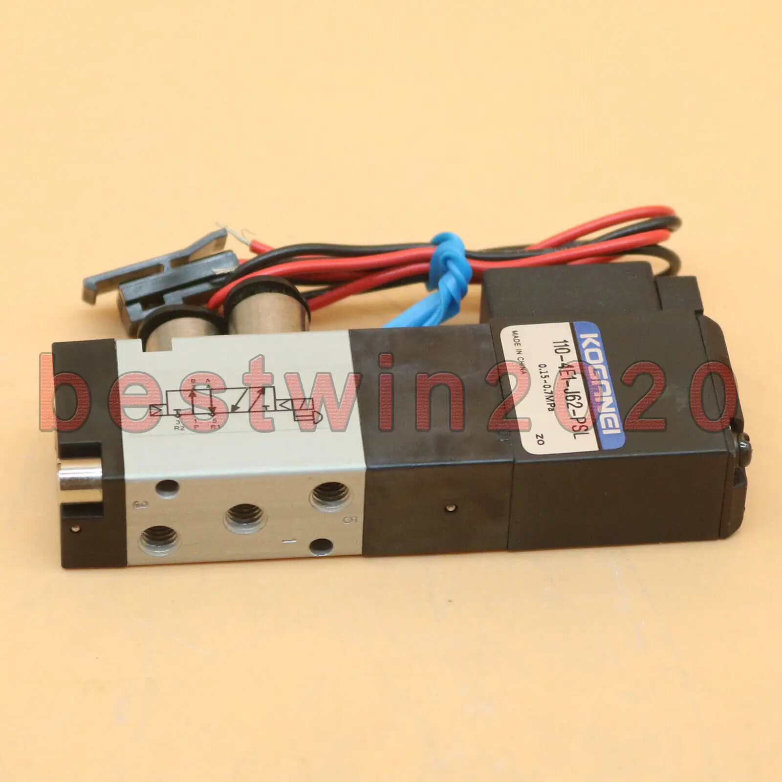 KOGANEI 110-4E1-J62-PSL DC24V New solenoid valve