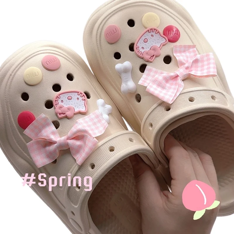 DIY Cute Cartoon Cat Pink Bow Shoe Charms Clogs Slides Sandals Garden Shoes Decorations Charm Set Accessories Kid Gift