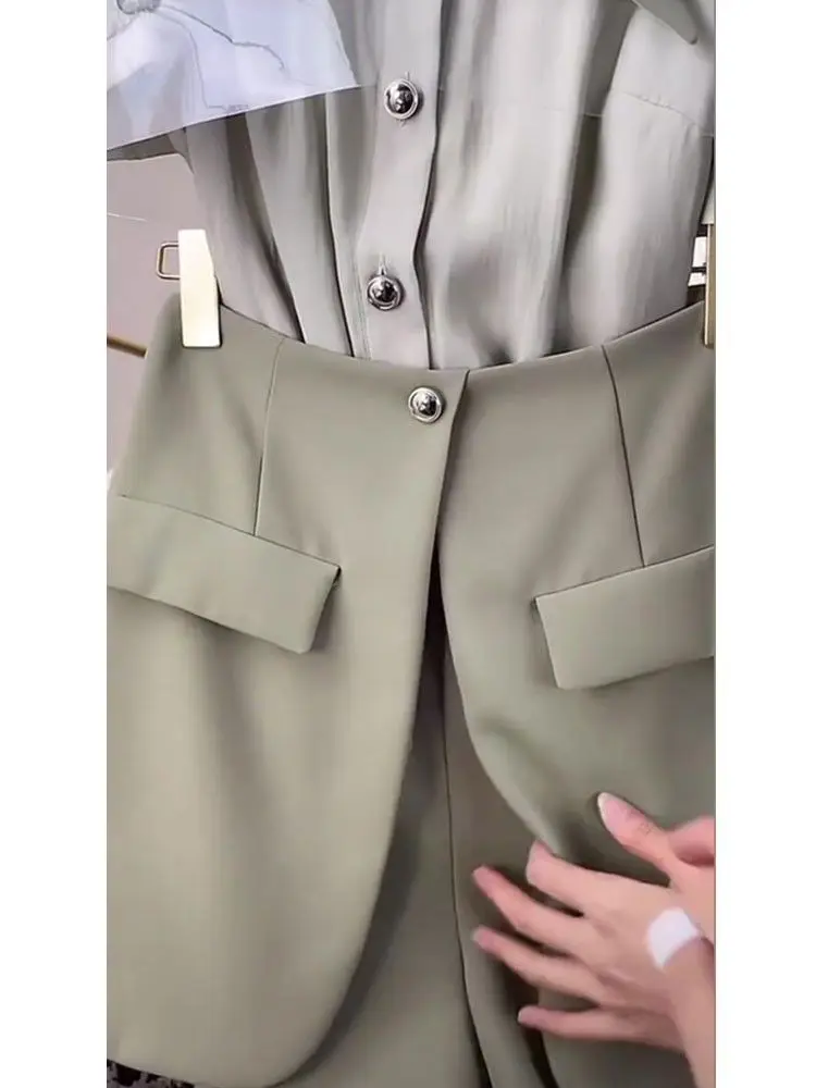 In the summer of 2024, the new high-grade and light-cooked splicing Joker shirt and shorts temperament two-piece female