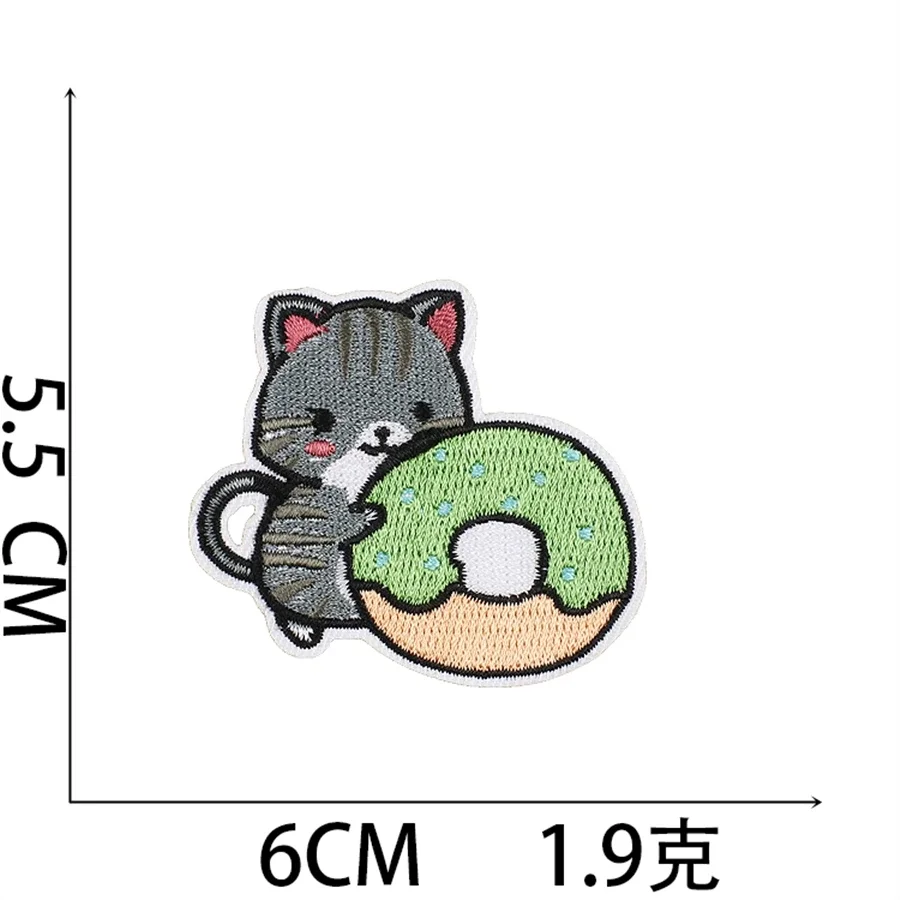 1pcs Patch Love Cat Stickers Iron On Patches for Clothing Sewing Embroidery Fusible Applique Badge Decoration Stripes