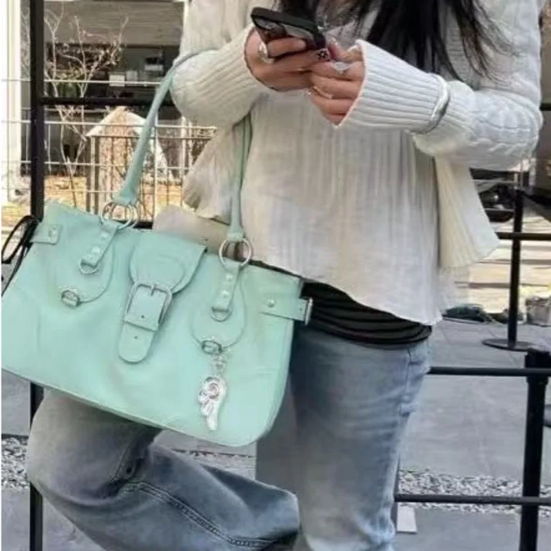 

Buckle Retro Motorcycle Bag Versatile Women PU Handbag Large Capacity Multi Pocket Zipper Fashionable Street Trend Shoulder Bag