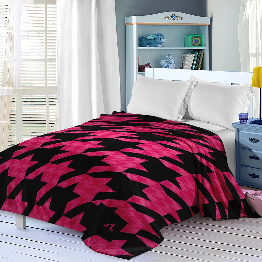 Black Pink Houndstooth Flannel Blanket Warm Soft Halloween Christmas Decorative Couch Warm Cozy All-Season Gift