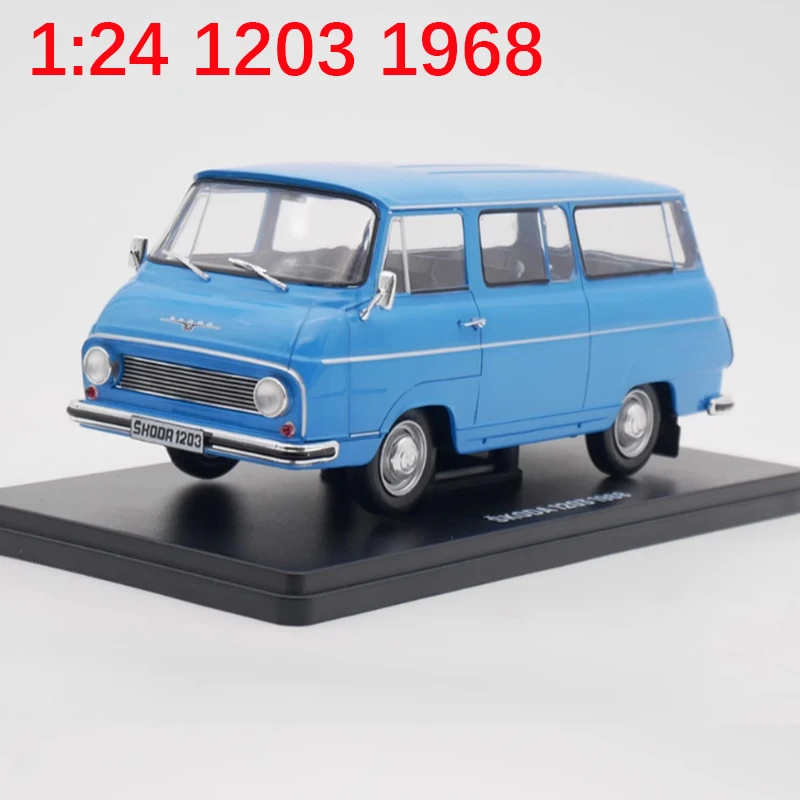 

Diecast Original 1:24 Scale 1968 1203 Alloy Model Simulation Classic Decoration Hobbies Souvenirs Gift Collection Static Display