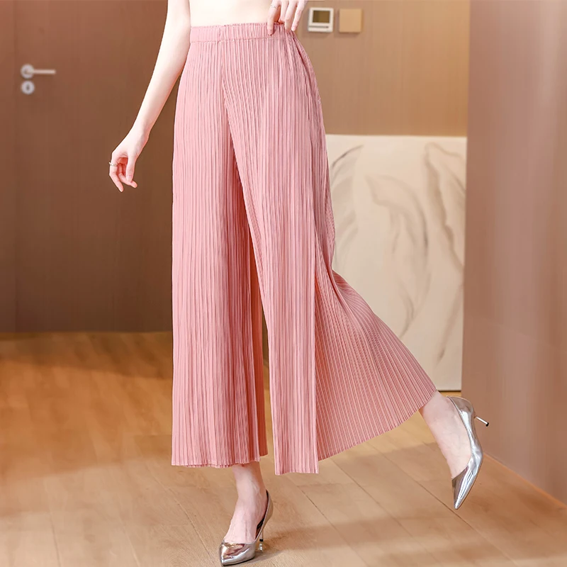 

Miyake Pleated Wide Leg Pants Cover The Buttocks and Make You Look Slim. Simple Casual Pants with Elastic Waistband, Solid Color