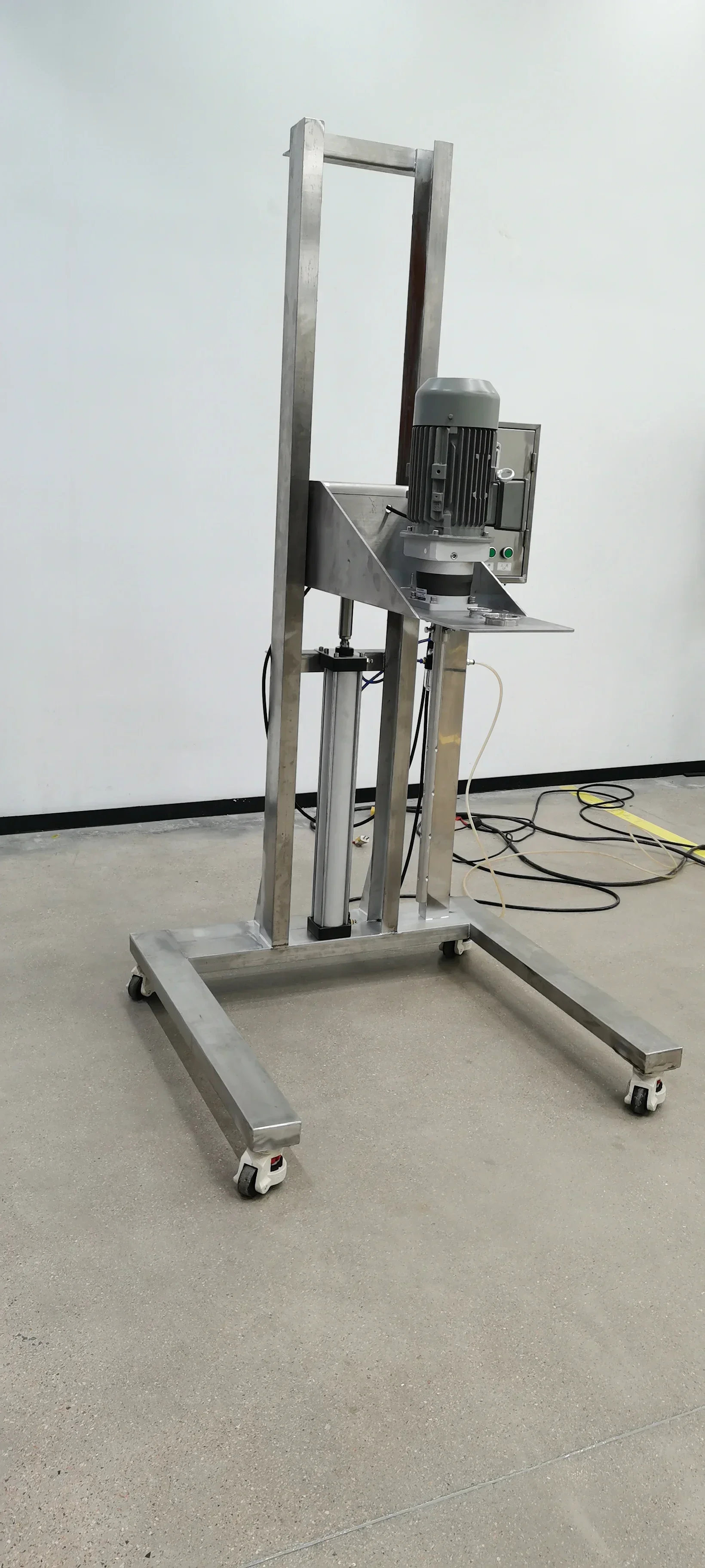 Explosion-Proof Movable Pneumatic Air Electric Lifting Agitator for Industrial Use Hot Sale