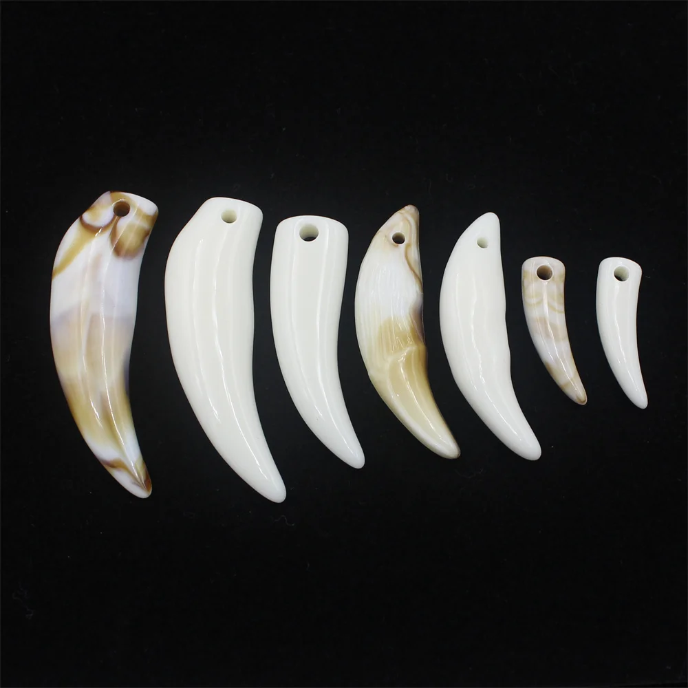 20pcs/30pcs/100pcs Ivory Horn Pendants For Jewelry Making Acrylic Wolf Teeth Charms Pendant Resin Beads DIY Jewelry Accessorie