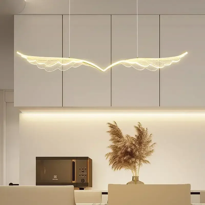 Postmodern Nordic Pendant Lights Creative Gold Angel Wings Chandeliers for Living Room Kitchen Table LED Lamp Bedroom Decoration
