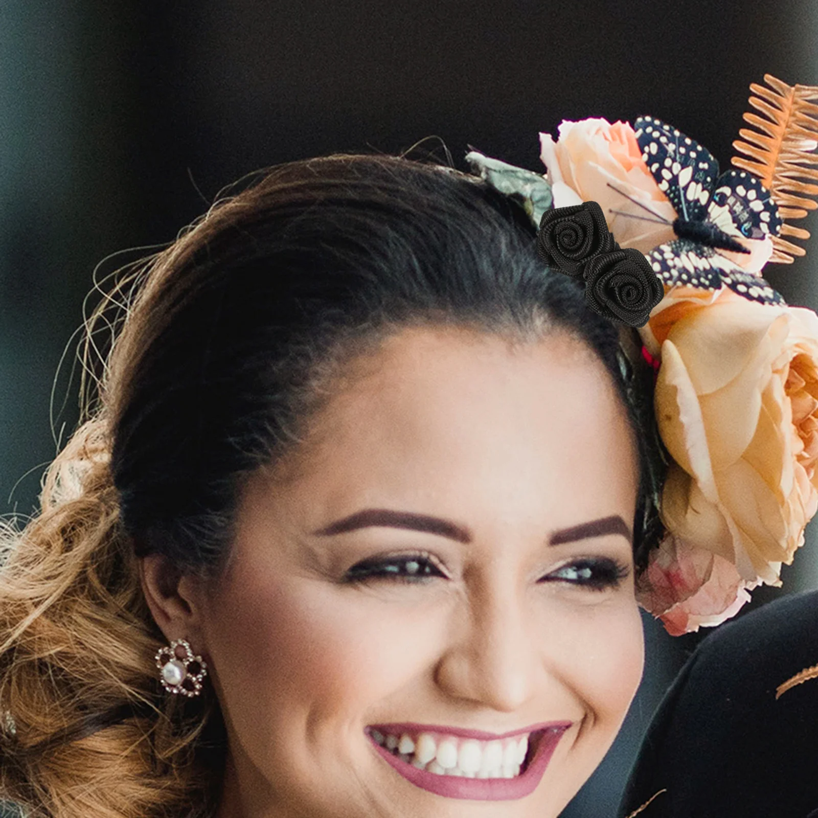 

50Pcs Fake Rose Decors Mini Flowers Decor for Clothing Sewing Accessories Hairpin Flowers Craft DIY Decoration Supplies