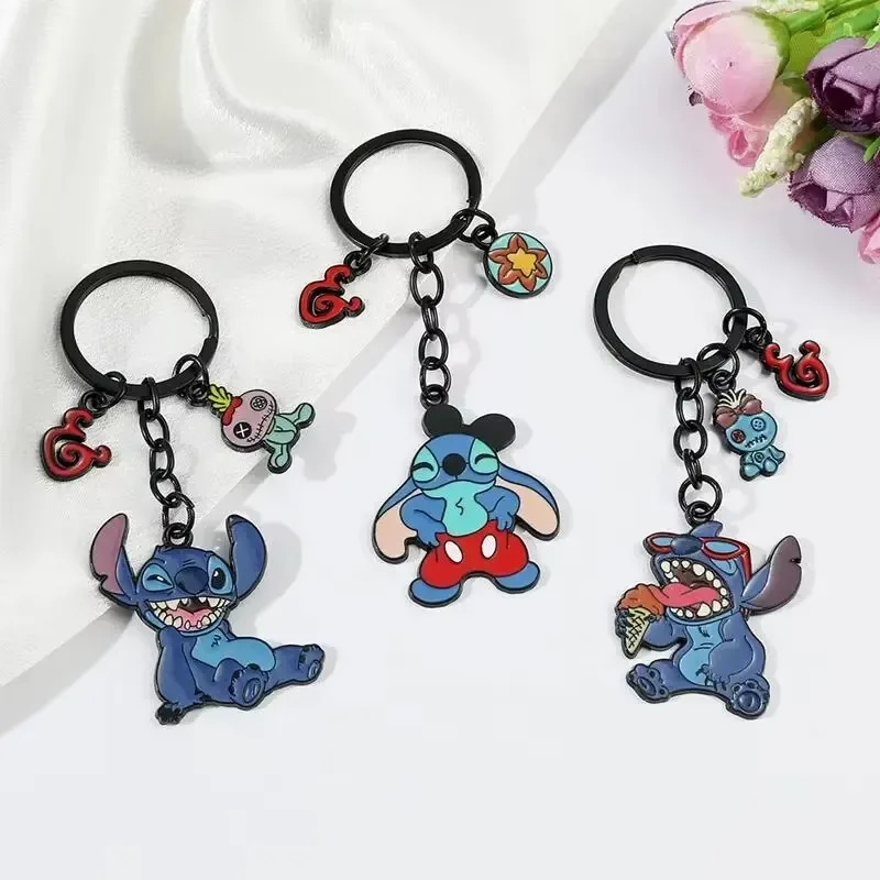 Disney Stitch brelok Cute Cartoon Stitch wisiorek ze stopu breloczek tornister dekoracja moda biżuteria zabawki prezenty świąteczne