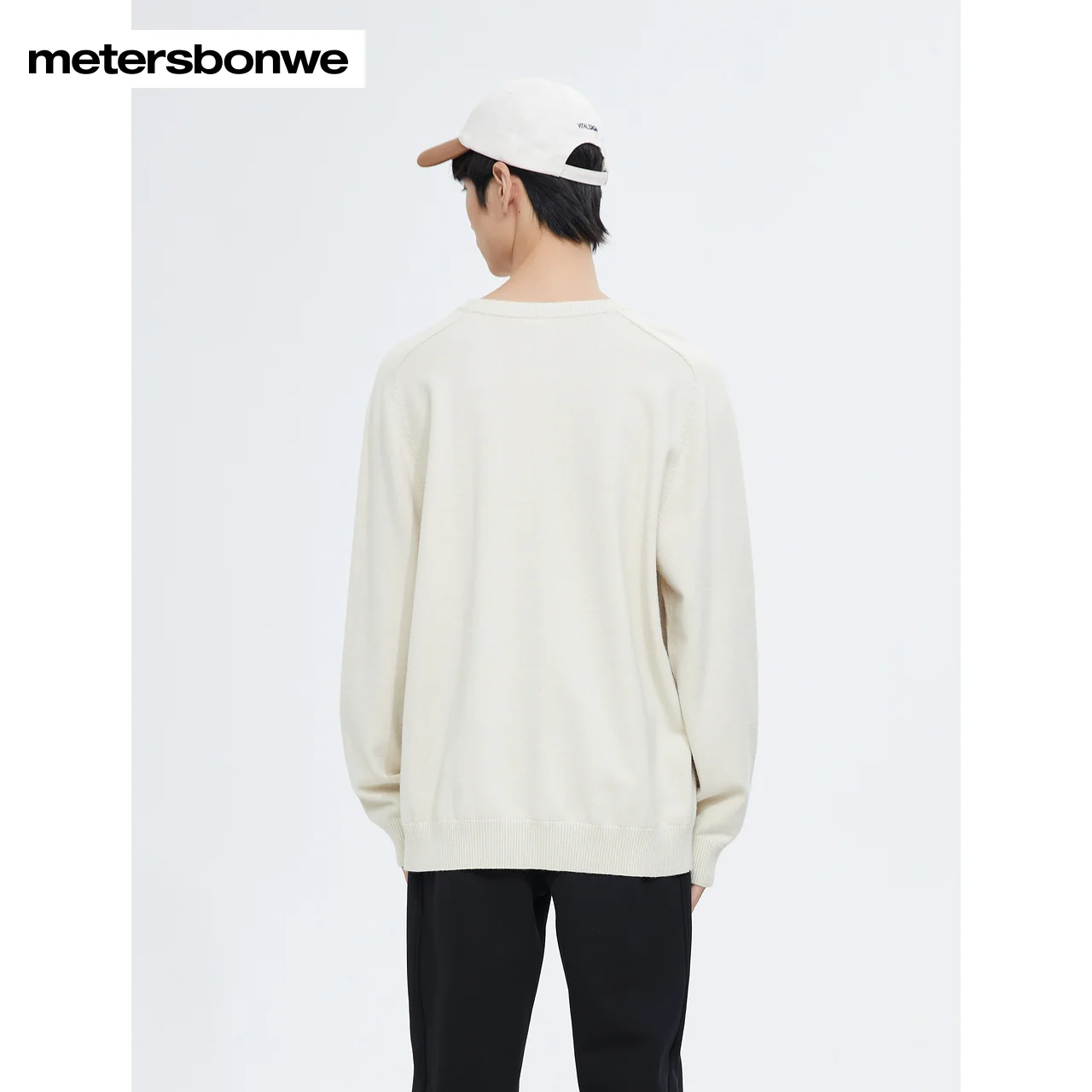 Metersbonwe-Men's  Saddle Shoulder Solid Color Sweater Jumper Classic Round Neck Long-Sleeved  Pullover Embroidery Lively Youth