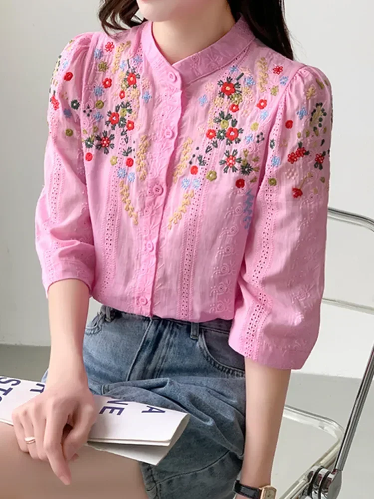 Summer New Vintage Embroidered Flower Jacquard Shirt For Women Romantic Gentle Style Versatile Stand Collar Shirt