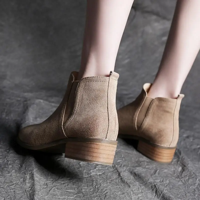 2023 New Autumn/Winter Frosted Leather British Retro Boots Mid Heel Short Sleeve Chelsea Boots for Women