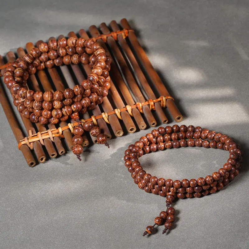 

Браслет-мала из бирманской мелколистной дальбергии (Dalbergia Odorifera) с золотым узором, 108 бусин, тигровый узор, для мужчин и женщин, коллекционные бусины Вэньвань