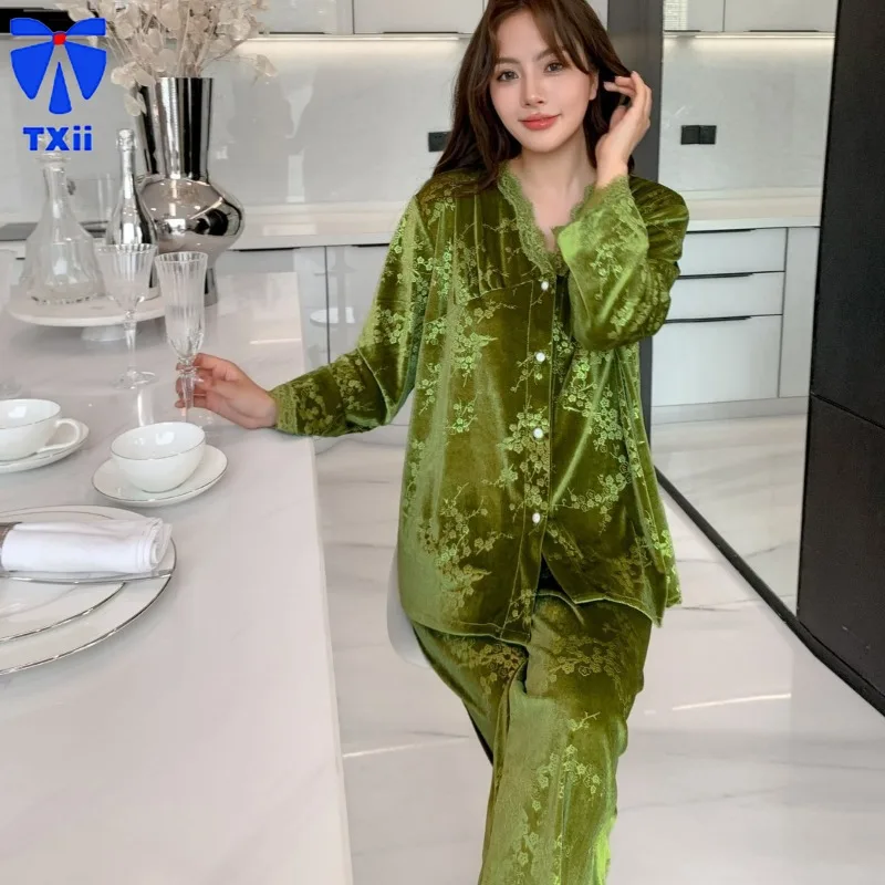 Embossed Diamond Lace Long-sleeved Home Clothes High-end Sense Three-dimensional French V-neck Autumn and Winter Women\'s Pajamas