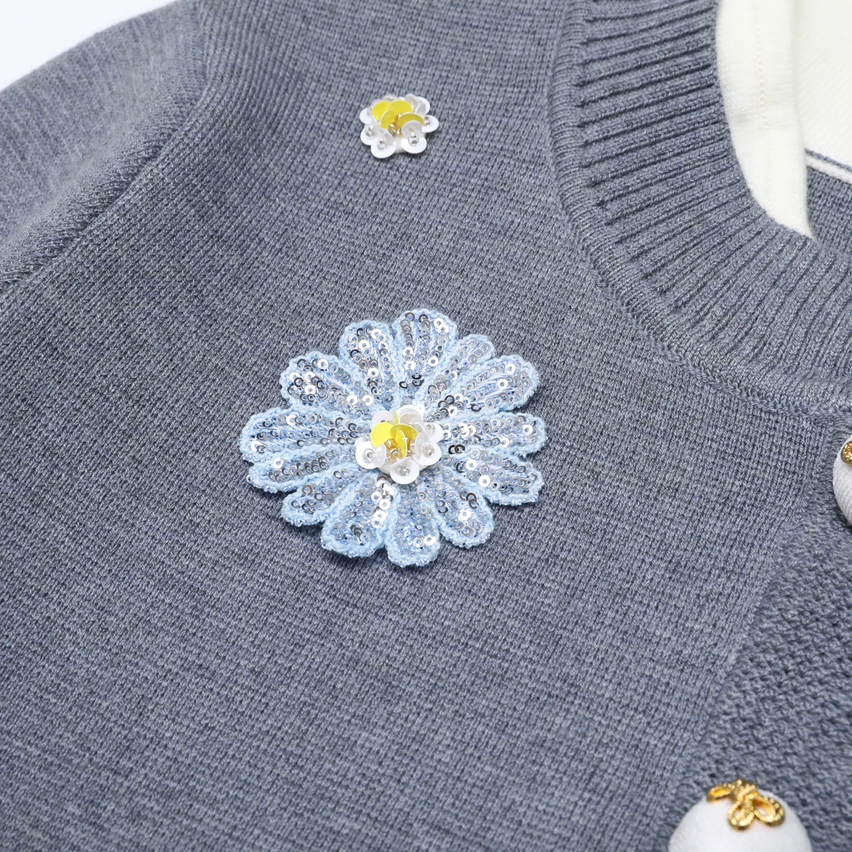 High-End-Qualität Frühling und Herbst neue Mode bestickt gestrickt Internet Celebrity Casual Style Top Jacke + Hosen Set