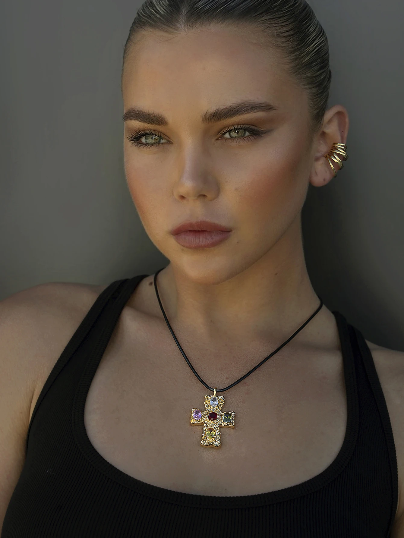 Uworld Cross Stainless Steel Color Rhinestones Pendant Punky Necklace Women Gold Color Minimalist Black Wax Rope Jewelry